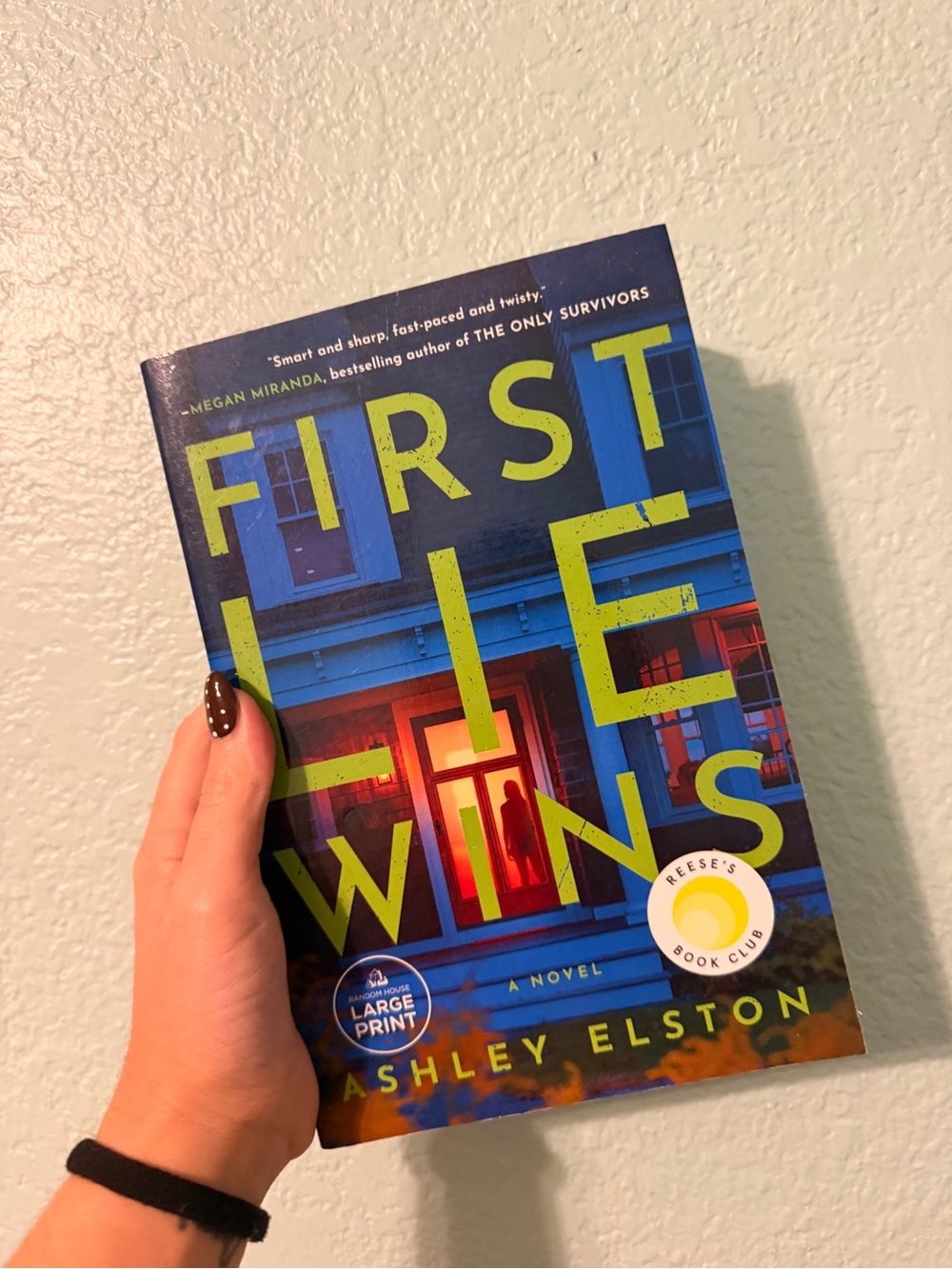 Blue and Green Novel - First Lie Wins by